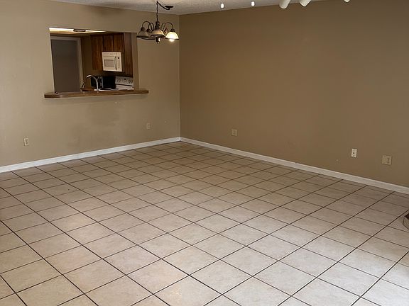 3rd image of 3525 Aristotle Ave