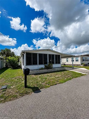 5510 Sir Walter Way Photo 1