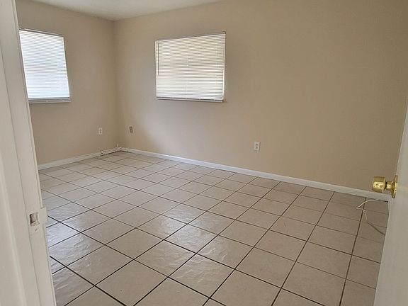 4th image of 506 Gillespie Ave #506