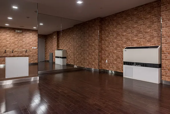 Rented by Nooklyn NYC LLC | media 48