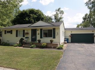 825 Richard St, Holly, MI