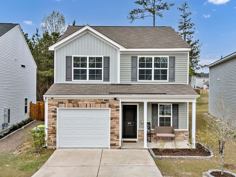 1st image of 672 Wooster Dr