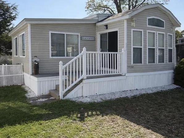 171 Ocean Oval Dr, Berlin, MD 21811