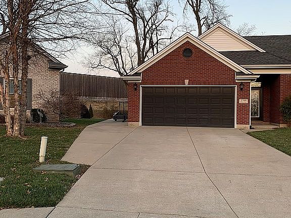 2nd image of 2709 Trails Way