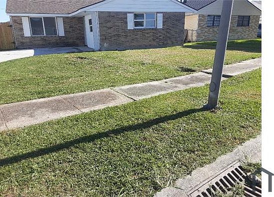 1st image of 112 Jeanne Dr