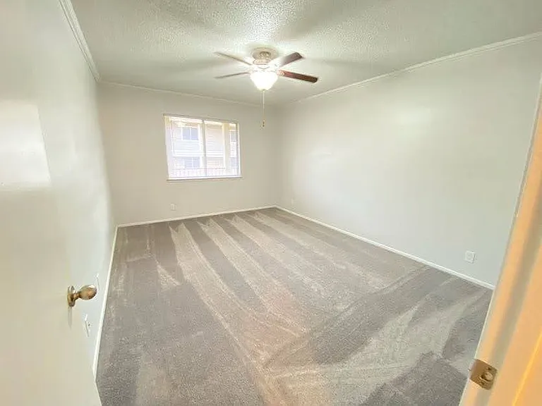 Juniper Springs Apartments — Photo 146