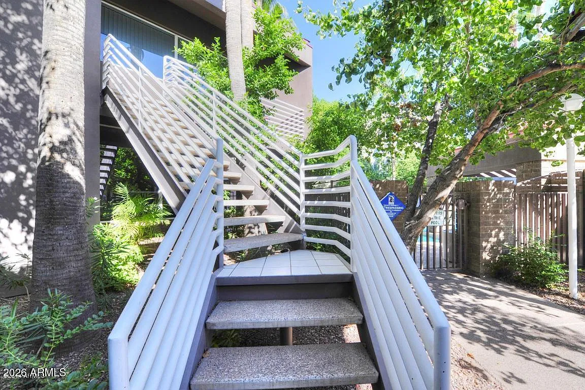 3633 N 3rd Ave — Photo 3