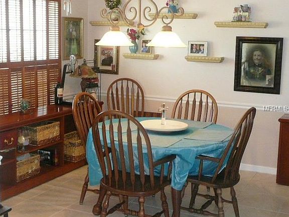 4th image of 1829 Woodhaven Cir