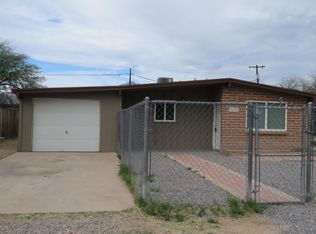 3943 E Lind Rd, Tucson, AZ 85712