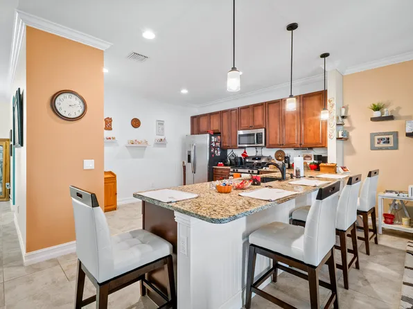 6244 NW Helmsdale Way, Port St Lucie, FL 34983