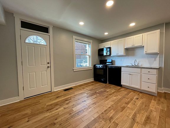 5th image of 6726 Greenwood St