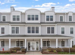 27 Hartland Way UNIT 103, Acton, MA 01720