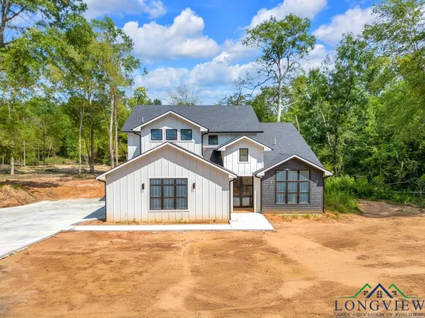 165 Cherokee Creek Dr, Kilgore, TX 75662