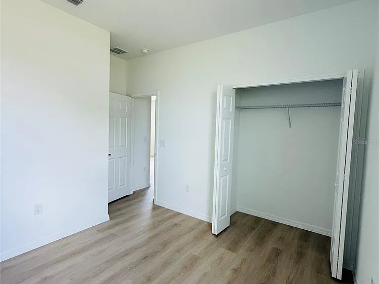 602 Desmoines Ct — Photo 13