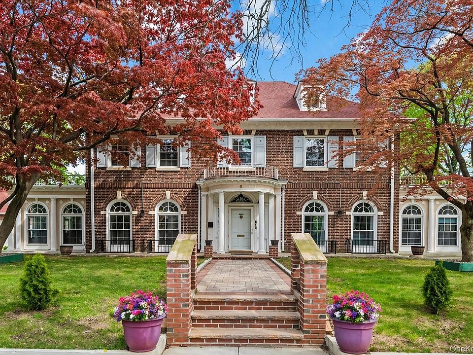 1st image of 9 Frederick Place