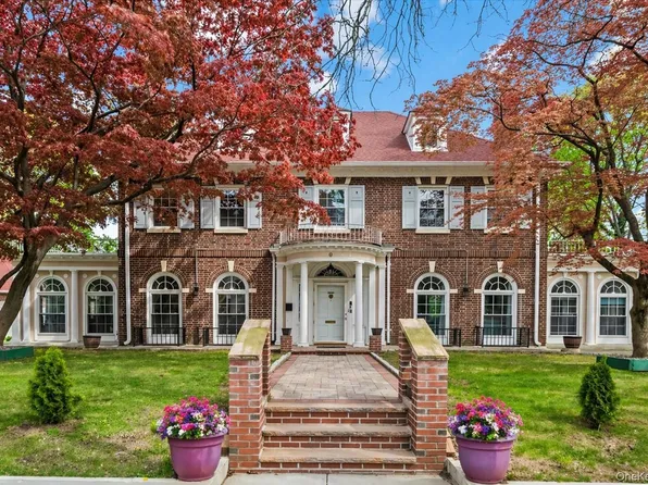 9 Frederick Place, Mount Vernon, NY 10552