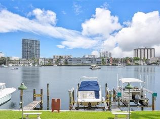 300 Golden Isles Dr APT 213, Hallandale, FL 33009