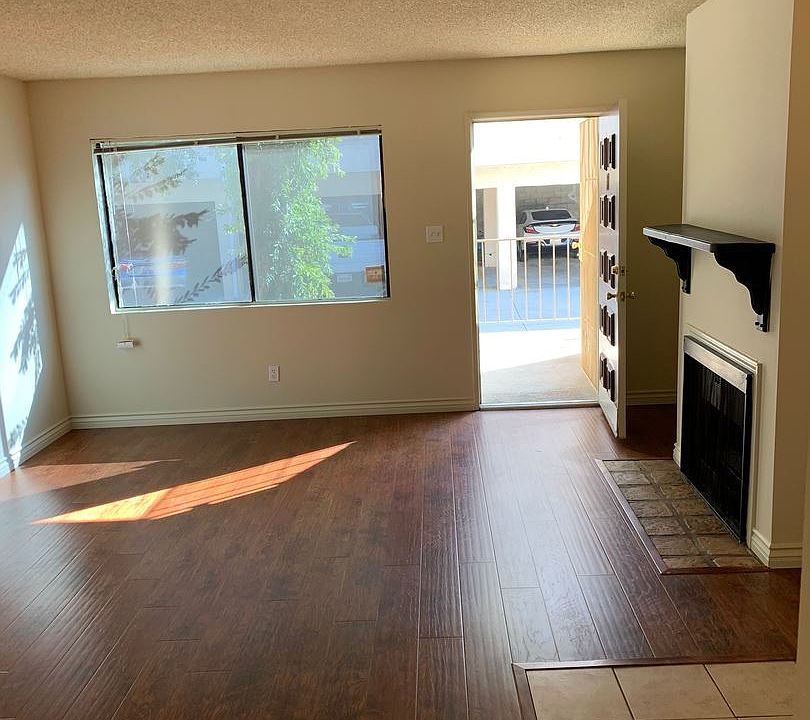 10135 Hillhaven Ave APT 111, Tujunga, CA 91042 | Zillow