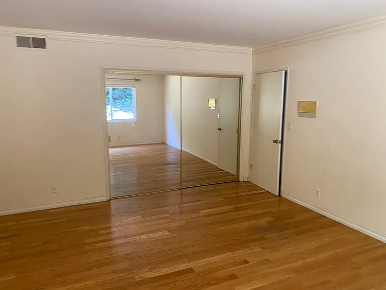 11318 Dona Lisa Dr — Photo 17