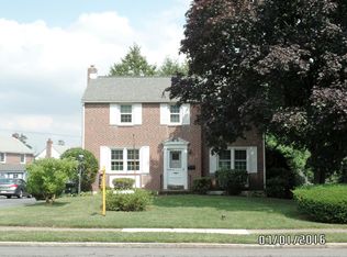 339 Indian Rock Dr, Springfield, PA 19064