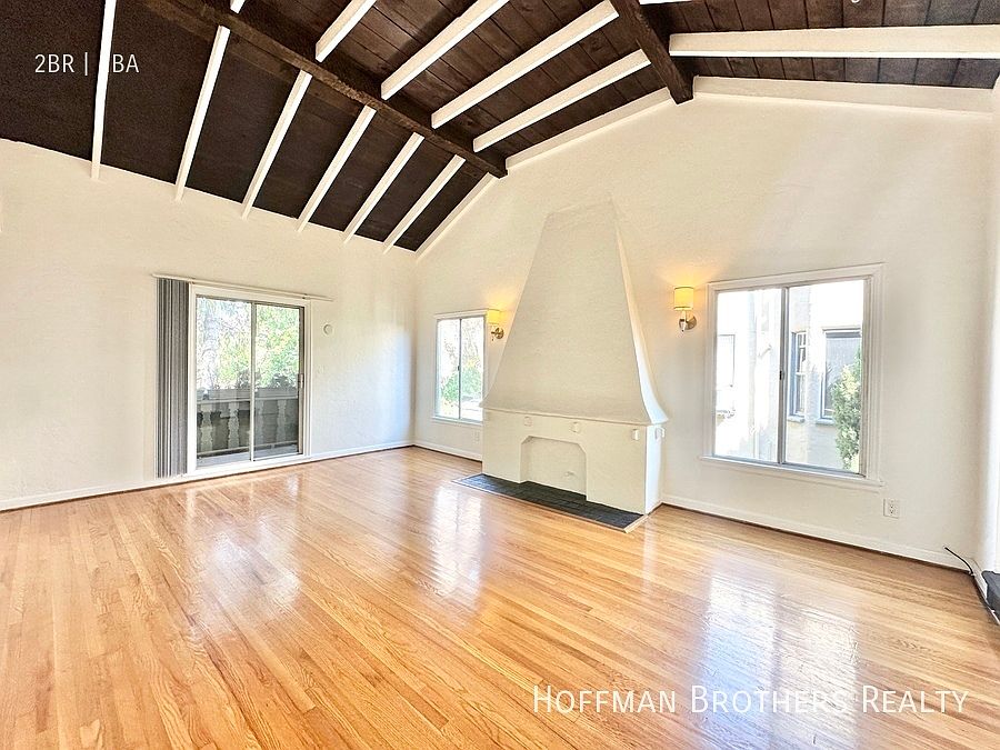 1st image of 360 N Orange Grove Ave #4A