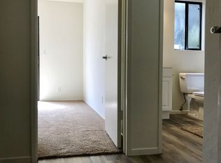 218 E El Portal APT B, San Clemente, CA 92672