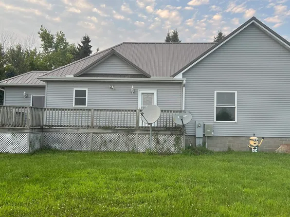 1161 220th St, Ionia, IA 50645