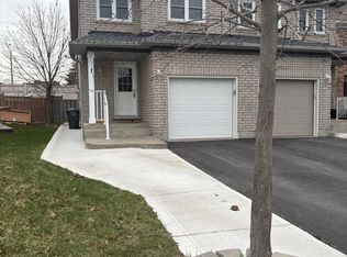 1440 Quest Cir, Mississauga, ON L5N 8B4