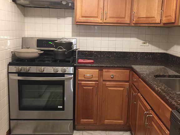 5th image of 4939 S Dorchester Ave APT 3F