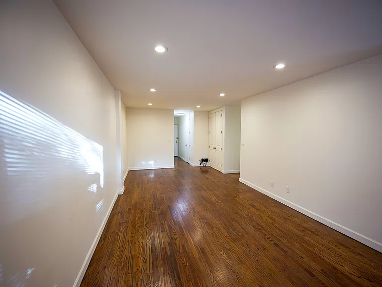 2 Spruce St #1 — Photo 3