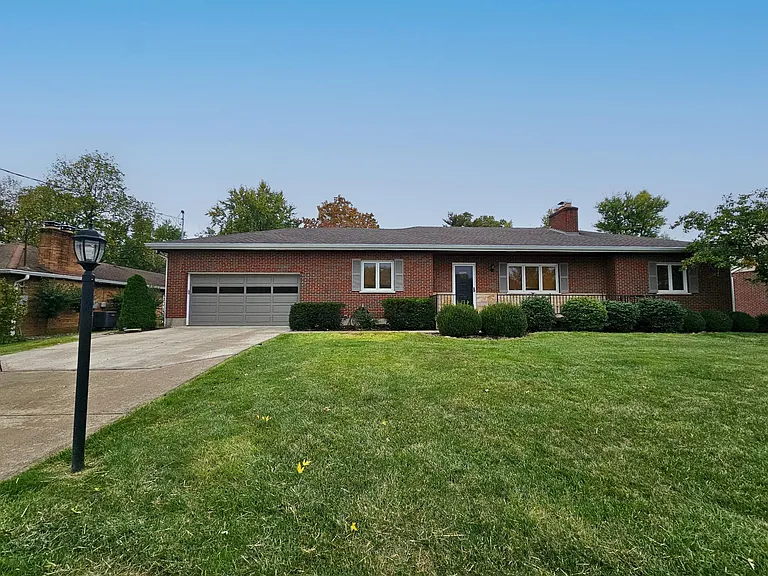 937 Collins Rd — Photo 1