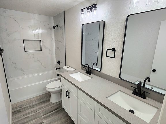3rd image of 3905 El Cederal Ave
