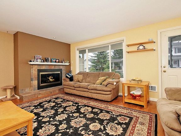 Spacious living room with designer colors.
