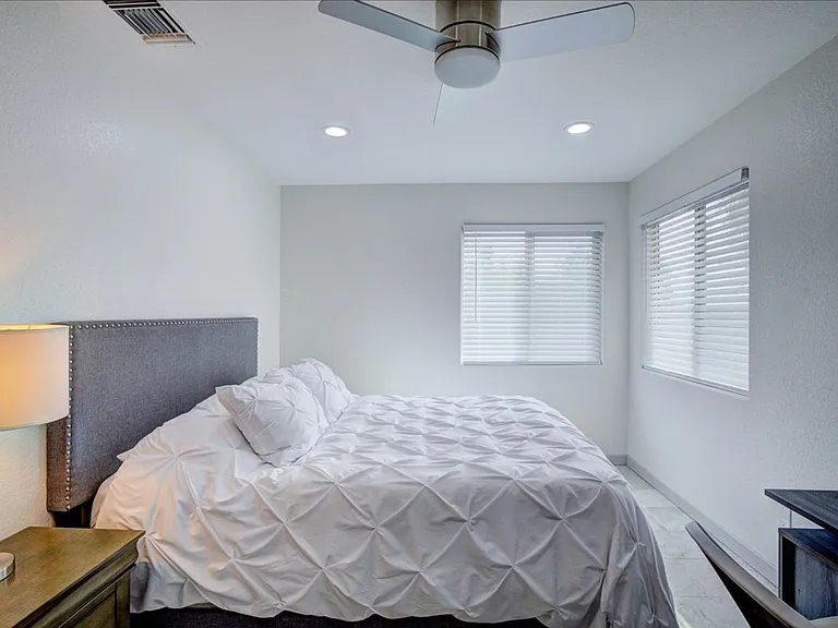 5501 N Lazybrook Pl — Photo 30