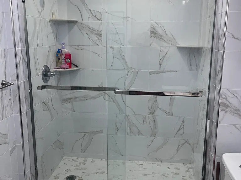 103 E Saint Marks Pl #1 — Photo 13