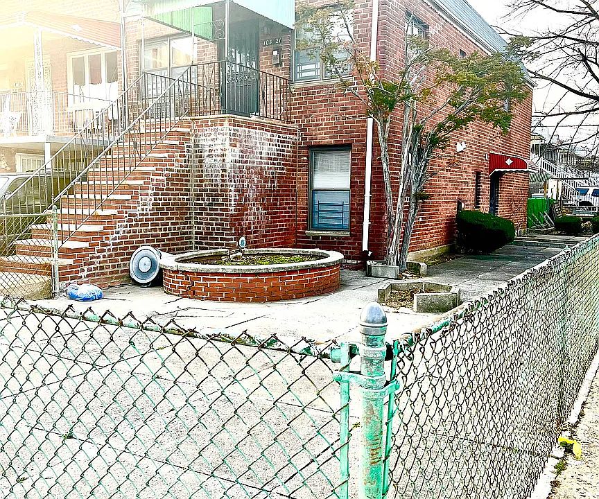 1st image of 10321 Avenue L
