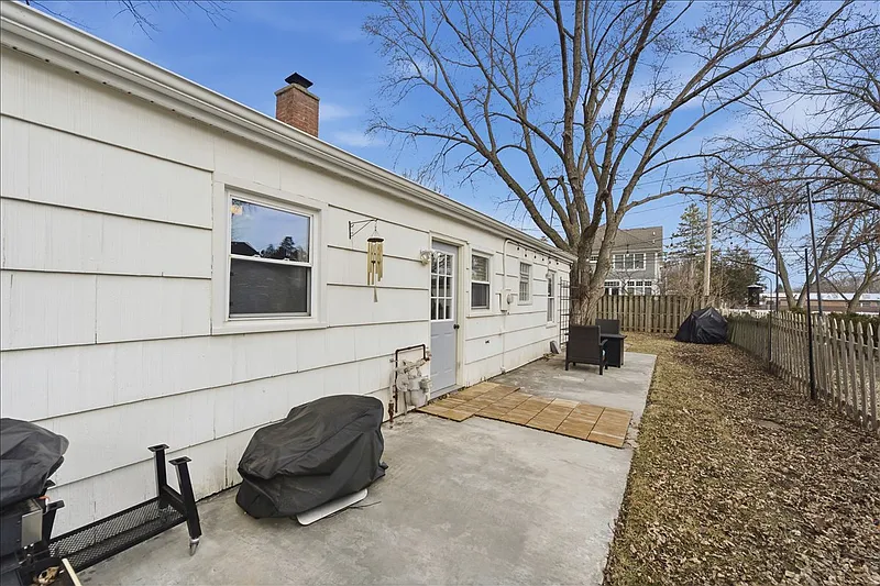 Thumbnail 14