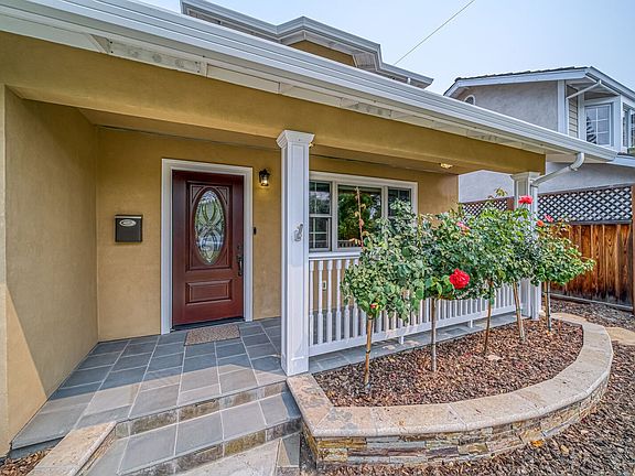 4th image of 1088 Tulane Dr