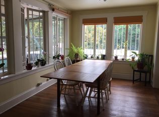 5657 Brooklyn Ave NE, Seattle, WA 98105