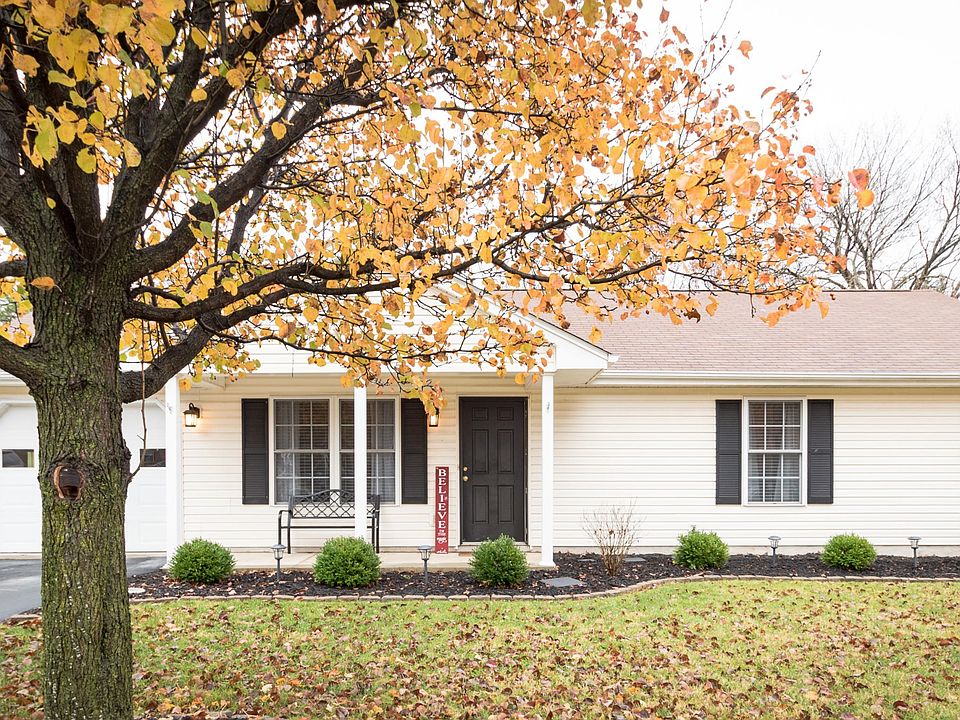 1st image of 3370 Village Ct NE