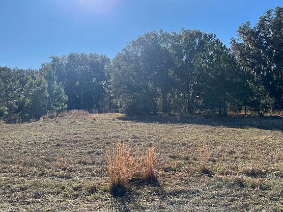 5th image of 820 NW Frontier Dr