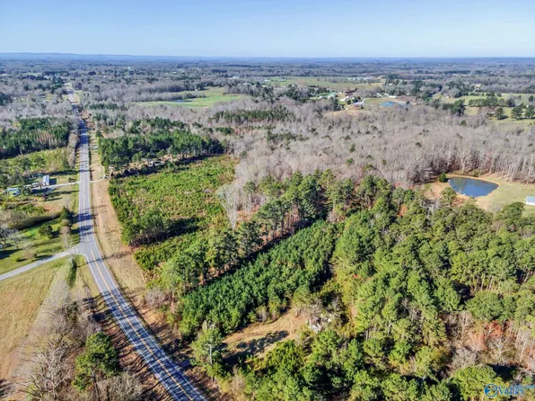 10184 Highway 101, Town Creek, AL 35672