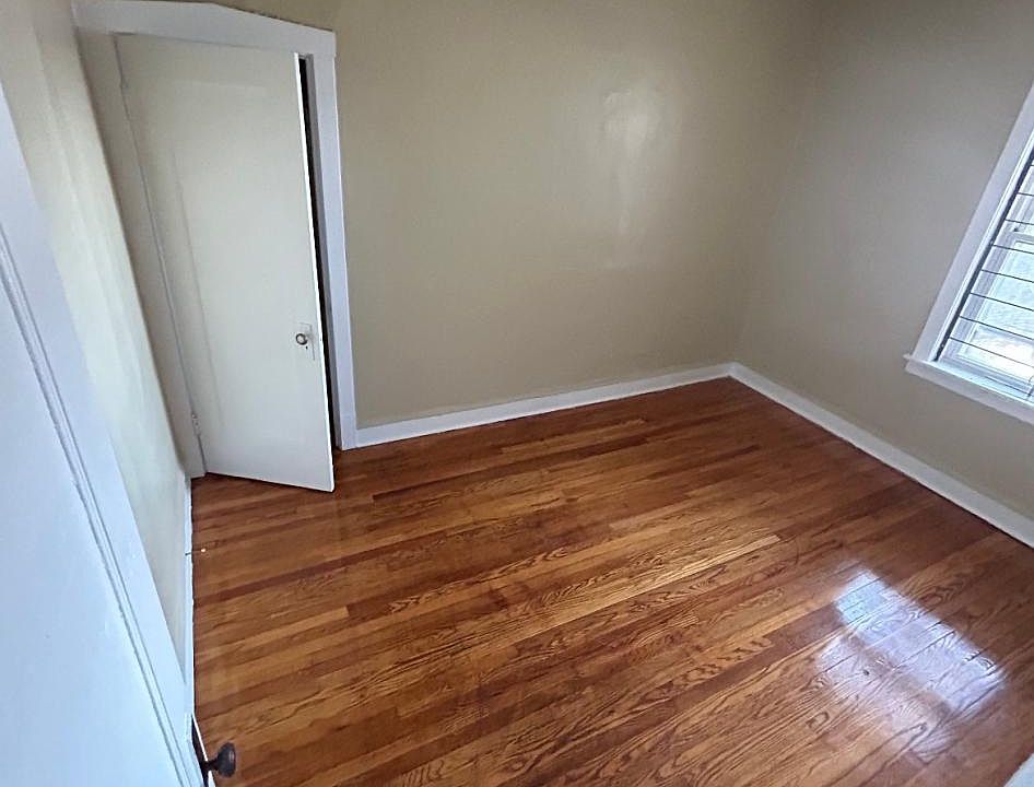 1st image of 1551 N Waller Ave APT 2