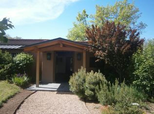 822 E Zia Rd, Santa Fe, NM 87505