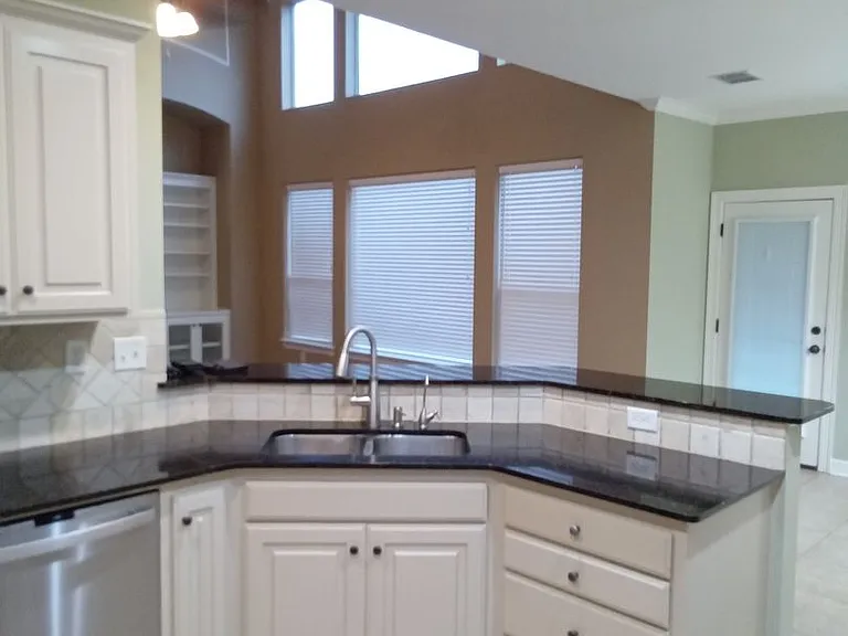 210 Captain Hm Shreve Blvd — Photo 20