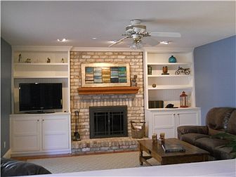Family room w/fireplace & custom built-ins