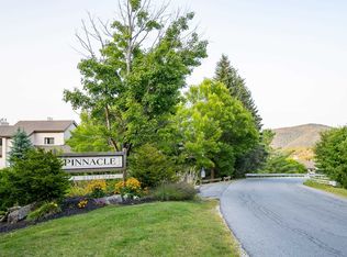 255 Old Mill Rd UNIT F-15, Killington, VT 05751