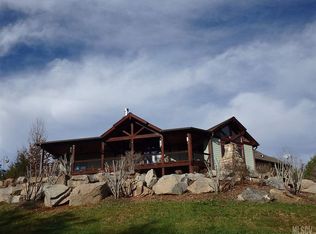 1320 Rhodora Ln, Collettsville, NC 28611