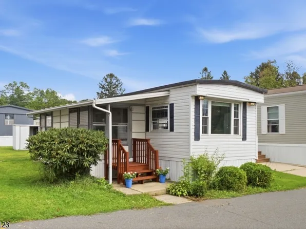 195 W Main St, Unit J #J, Chester Boro, NJ 07930
