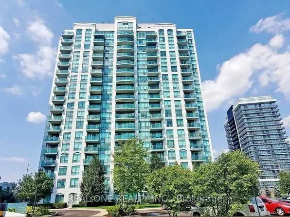 4900 Glen Erin Dr #805, Mississauga, ON L5M 7S2